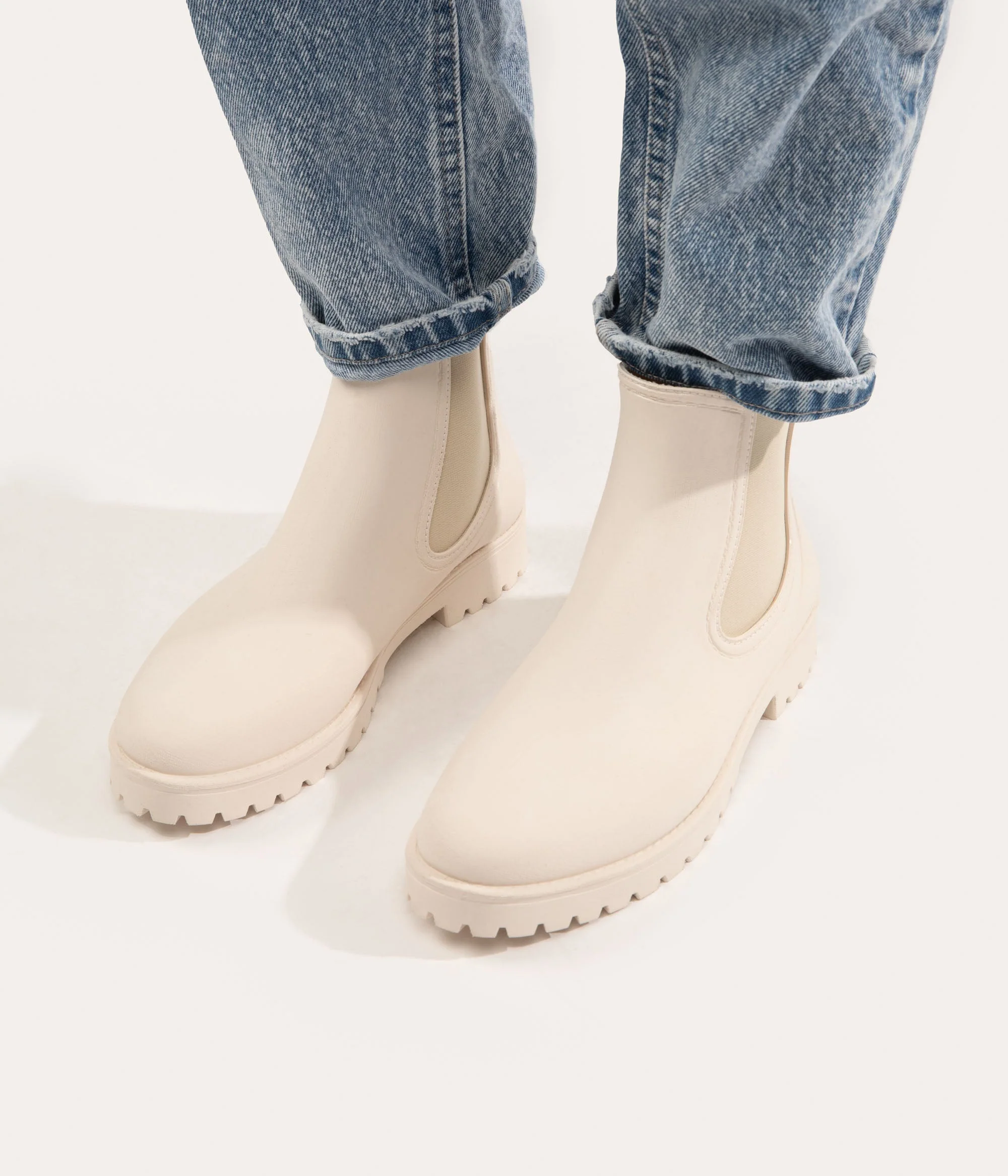 LANEY Women's Vegan Rain Boots - Image 14
