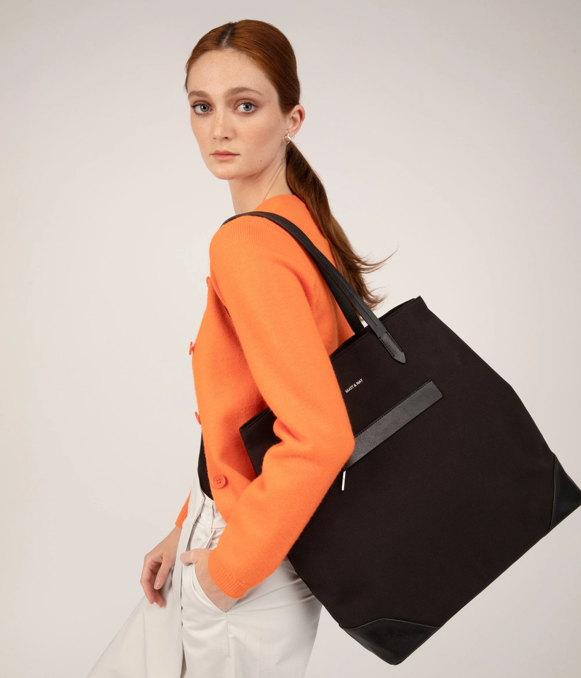 LEIDEN Vegan Tote Bag - Canvas - Image 3