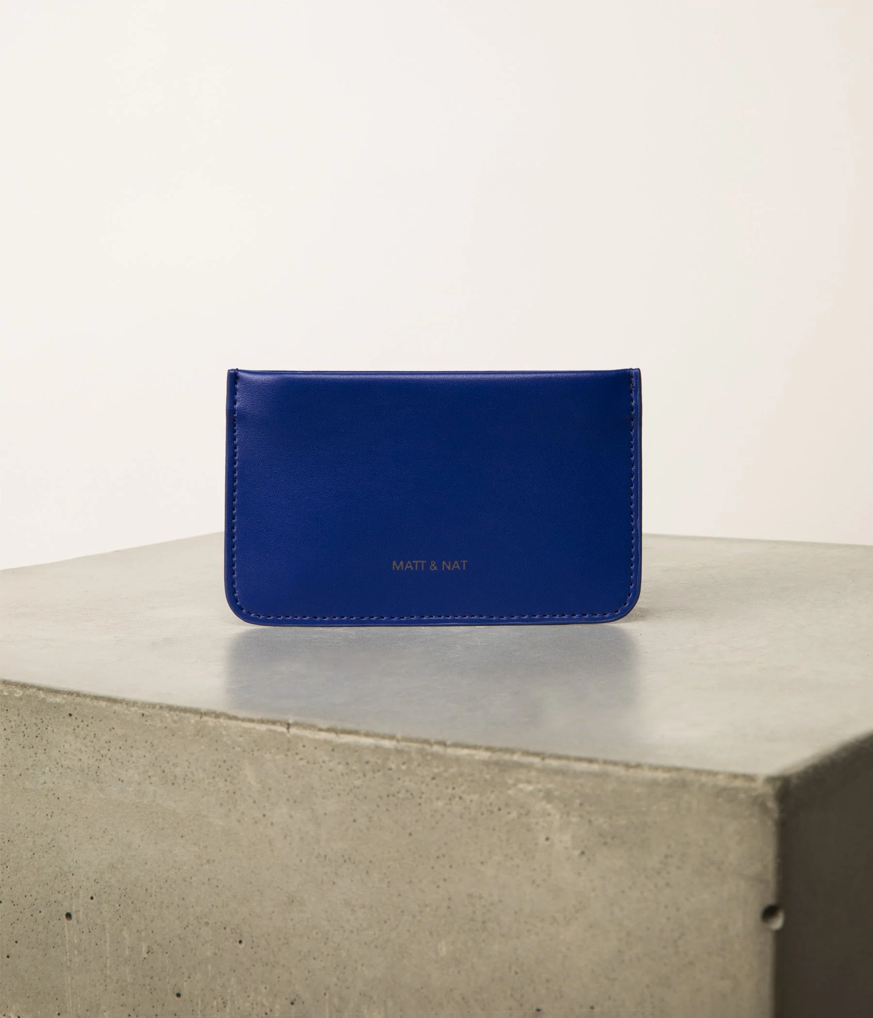 LELE Vegan Wallet - UPPEAL™ - Image 4