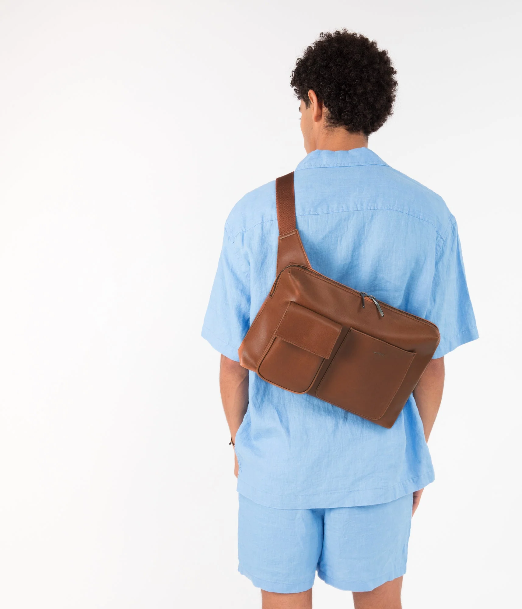 TREY Vegan Sling Bag - Vintage - Image 9